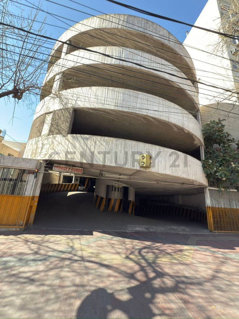 Cochera en Venta en Capital, Mendoza