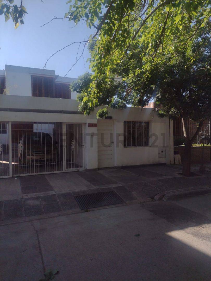 Casa en Venta en Guaymallen, Mendoza