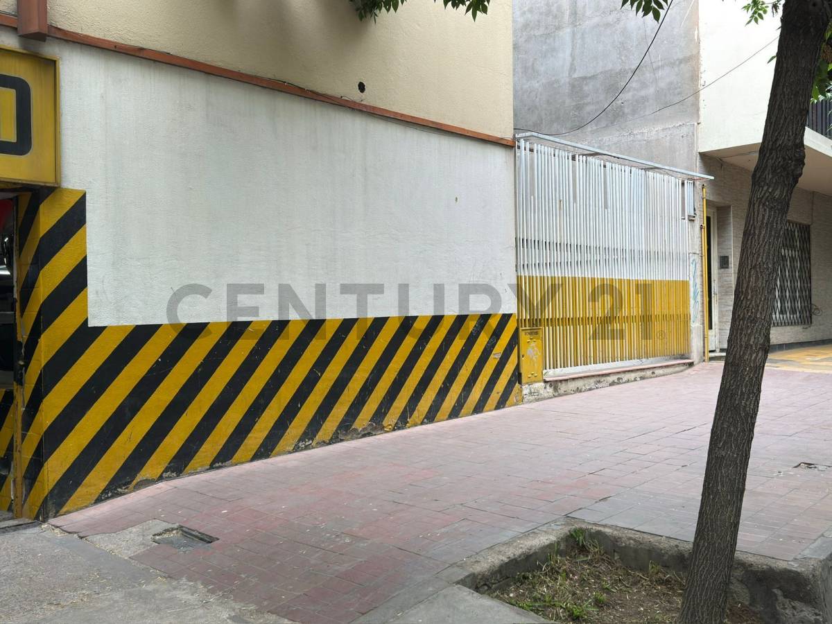 Cochera en Venta en Capital, Mendoza