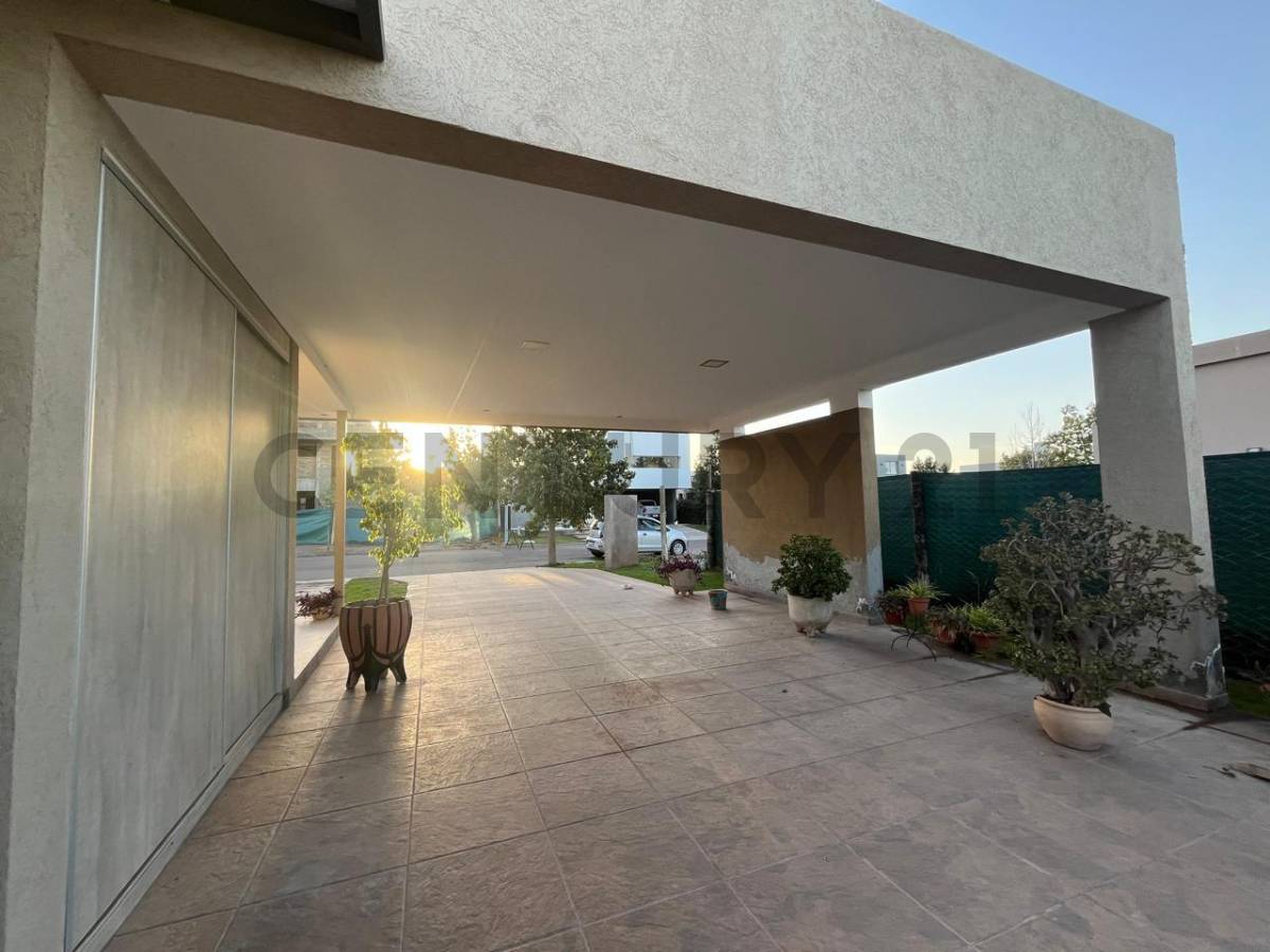 Casa en Venta en Guaymallen, Mendoza