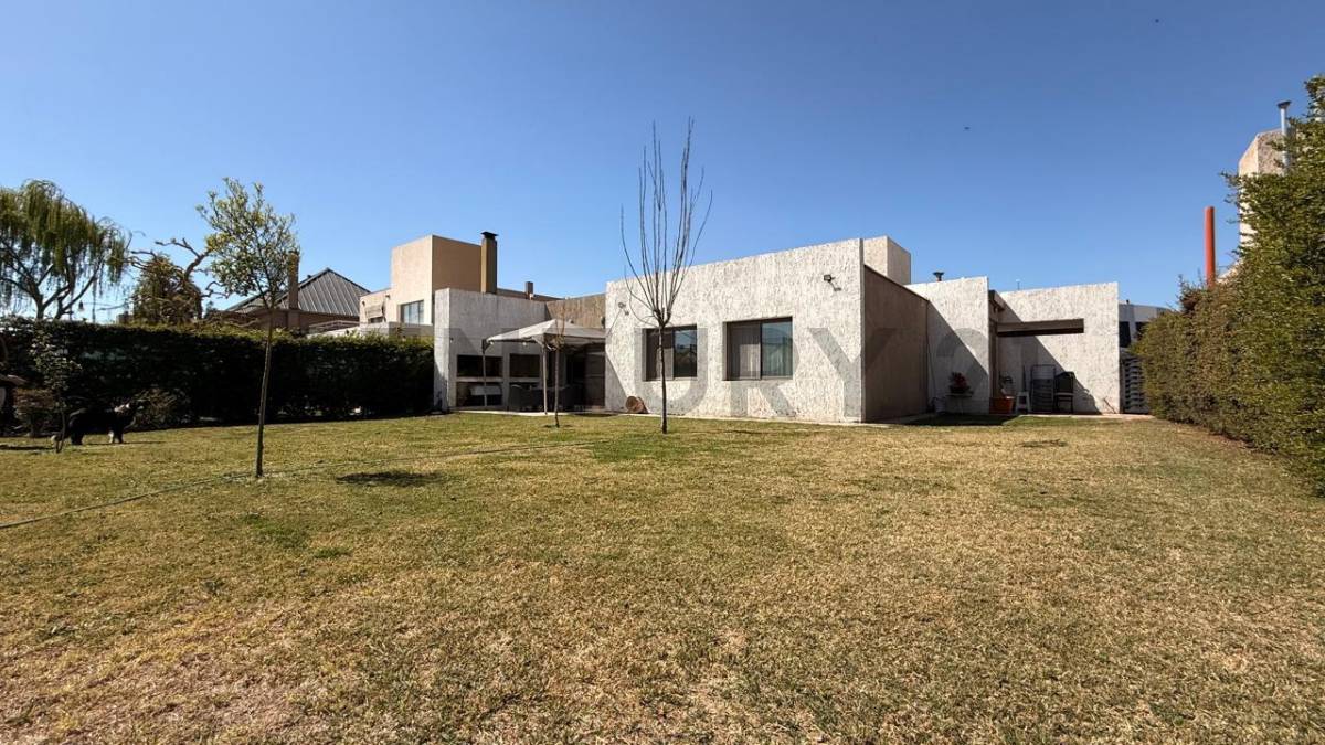 Oficina en Venta en Guaymallen, Mendoza