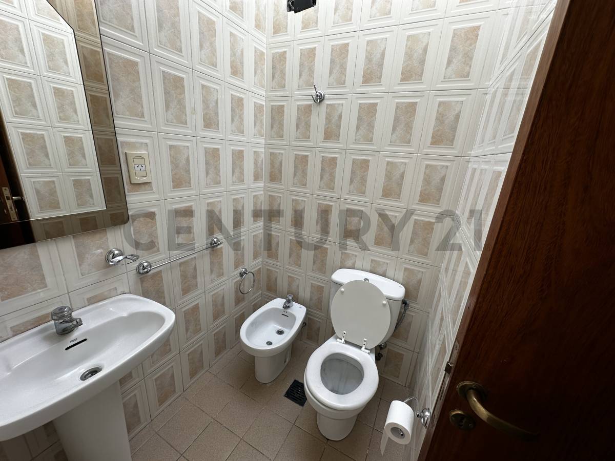 Oficina en Alquiler en Guaymallen, Mendoza