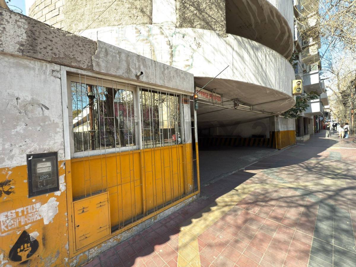 Cochera en Venta en Capital, Mendoza