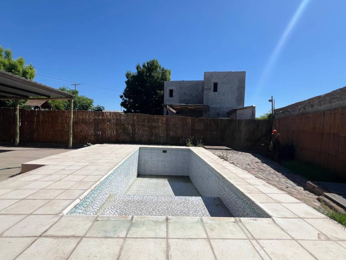 Casa en Venta en Guaymallen, Mendoza