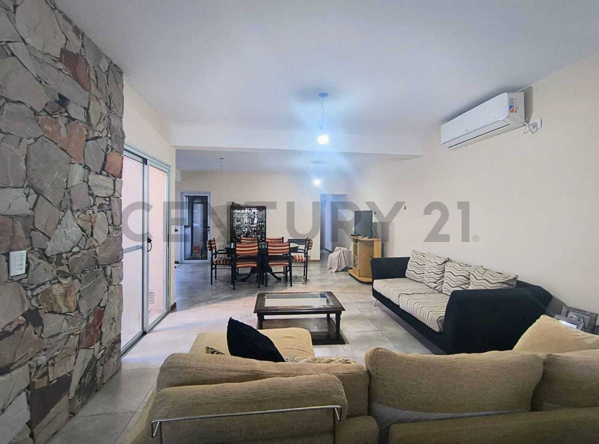 Casa en Venta en Maipu, Mendoza