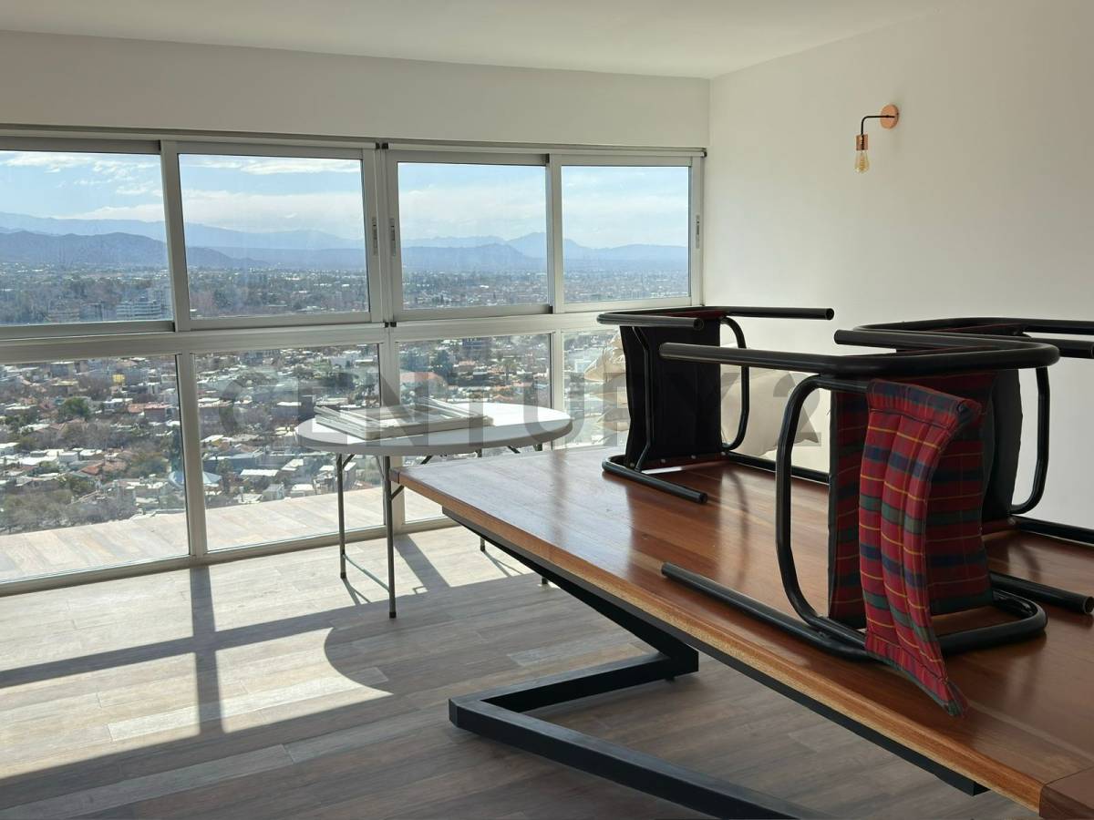 Departamento en Venta en Capital, Mendoza
