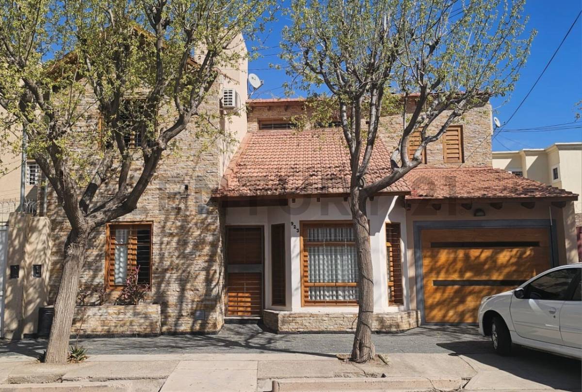 Casa en Venta en Guaymallen, Mendoza