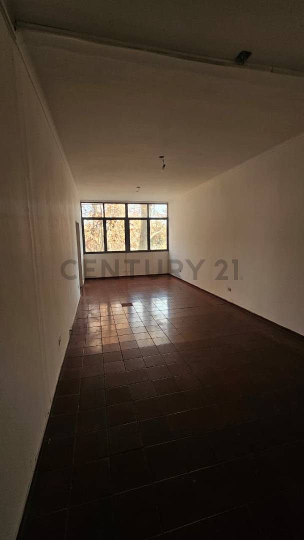 Oficina en Venta en Capital, Mendoza