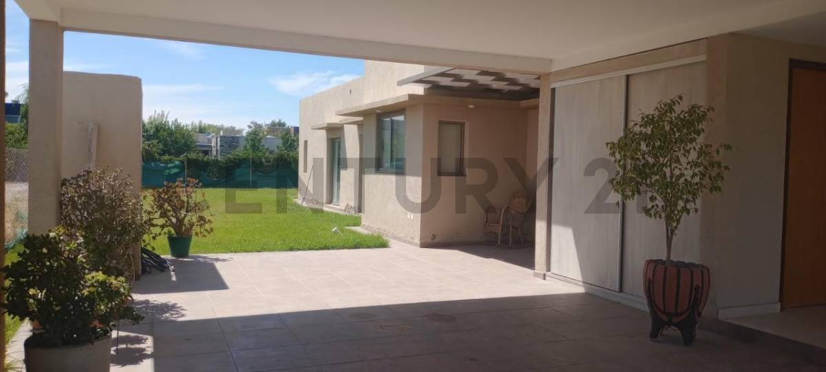 Casa en Venta en Guaymallen, Mendoza