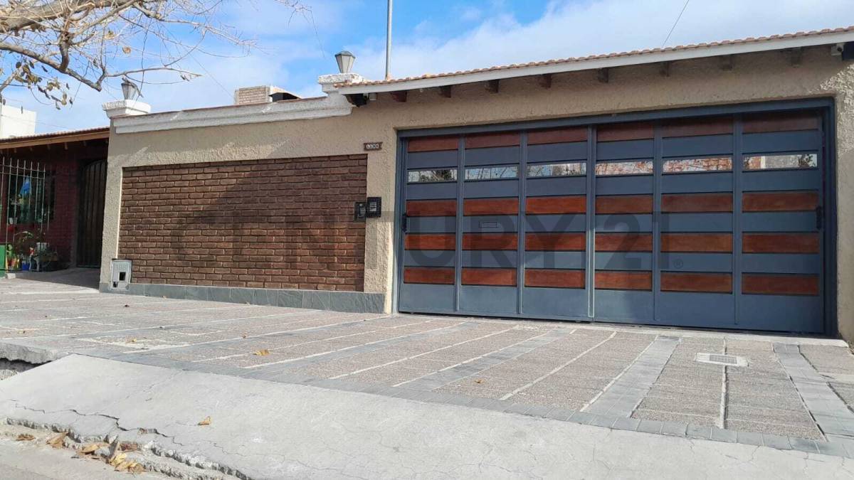Casa en Venta en Guaymallen, Mendoza