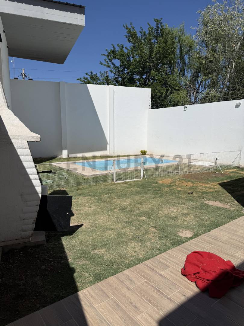 Oficina en Venta en Rivadavia, San Juan