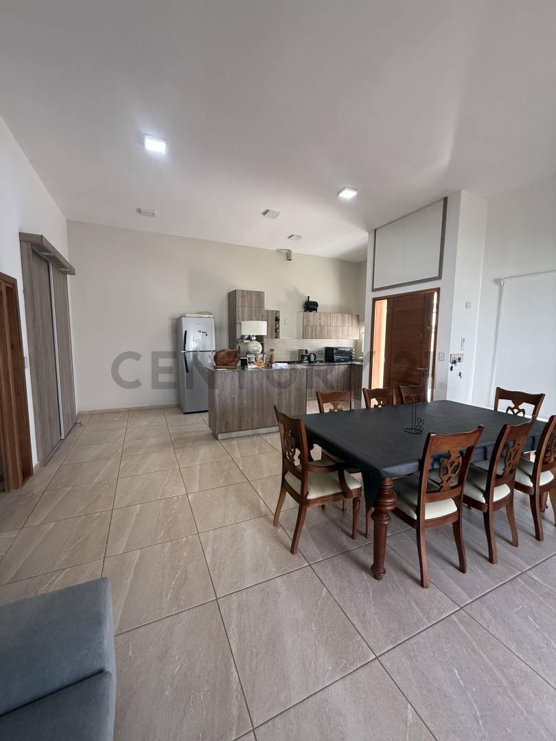 Oficina en Venta en Rivadavia, San Juan