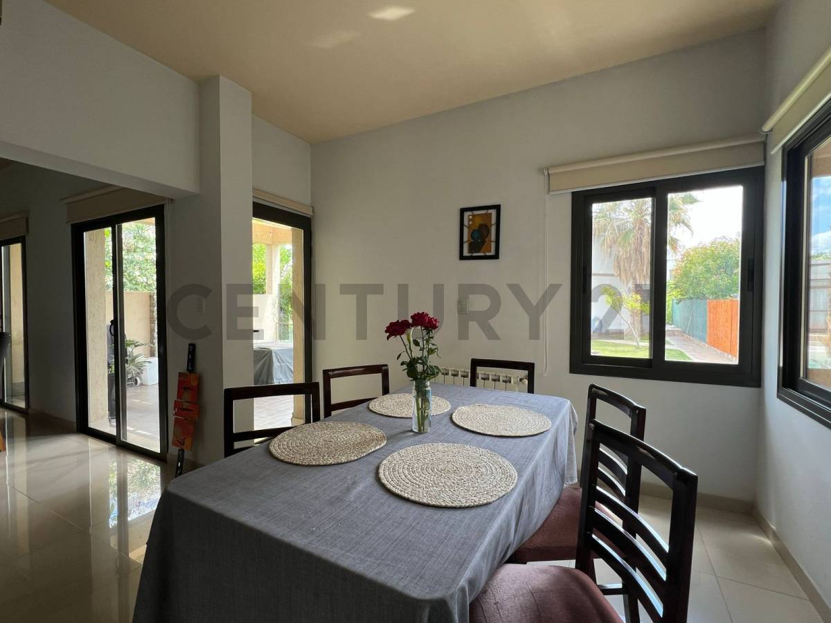 Casa en Venta en Maipu, Mendoza