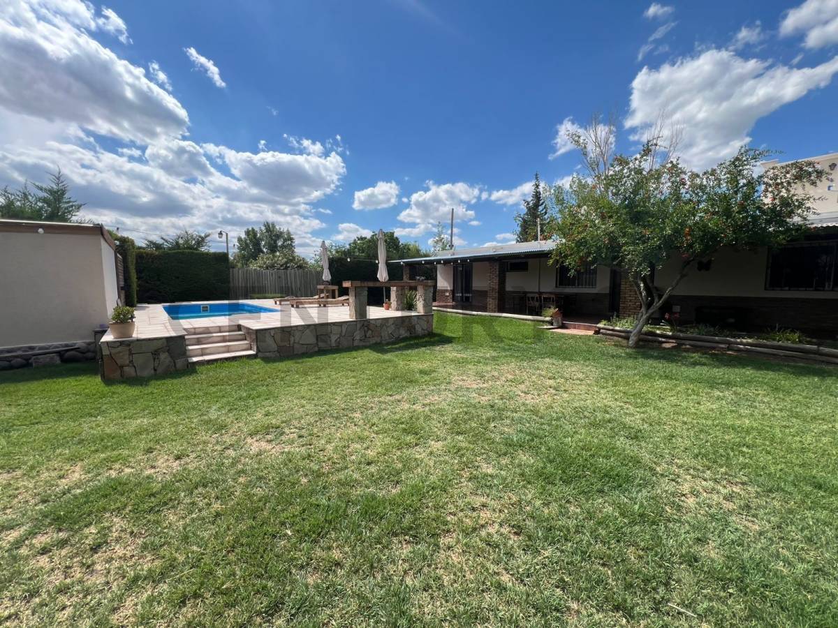 Casa en Venta en Guaymallen, Mendoza