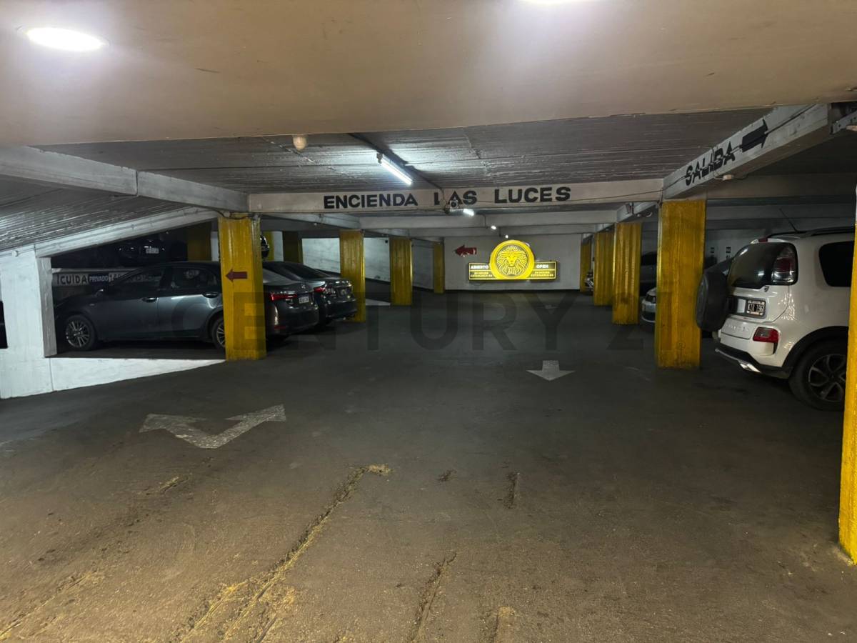 Cochera en Venta en Capital, Mendoza