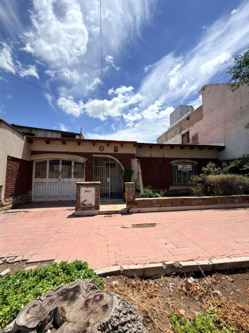 Casa en Venta en Guaymallen, Mendoza