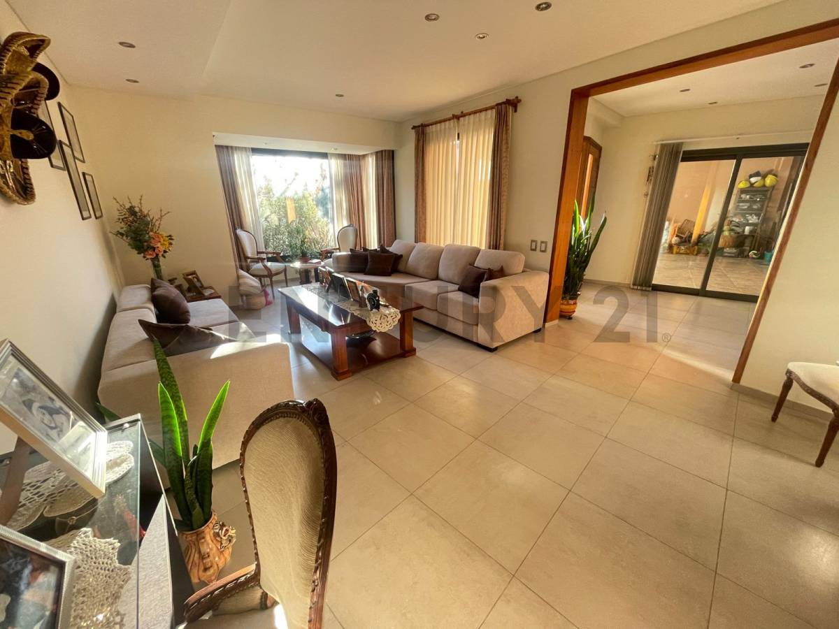 Casa en Venta en Guaymallen, Mendoza