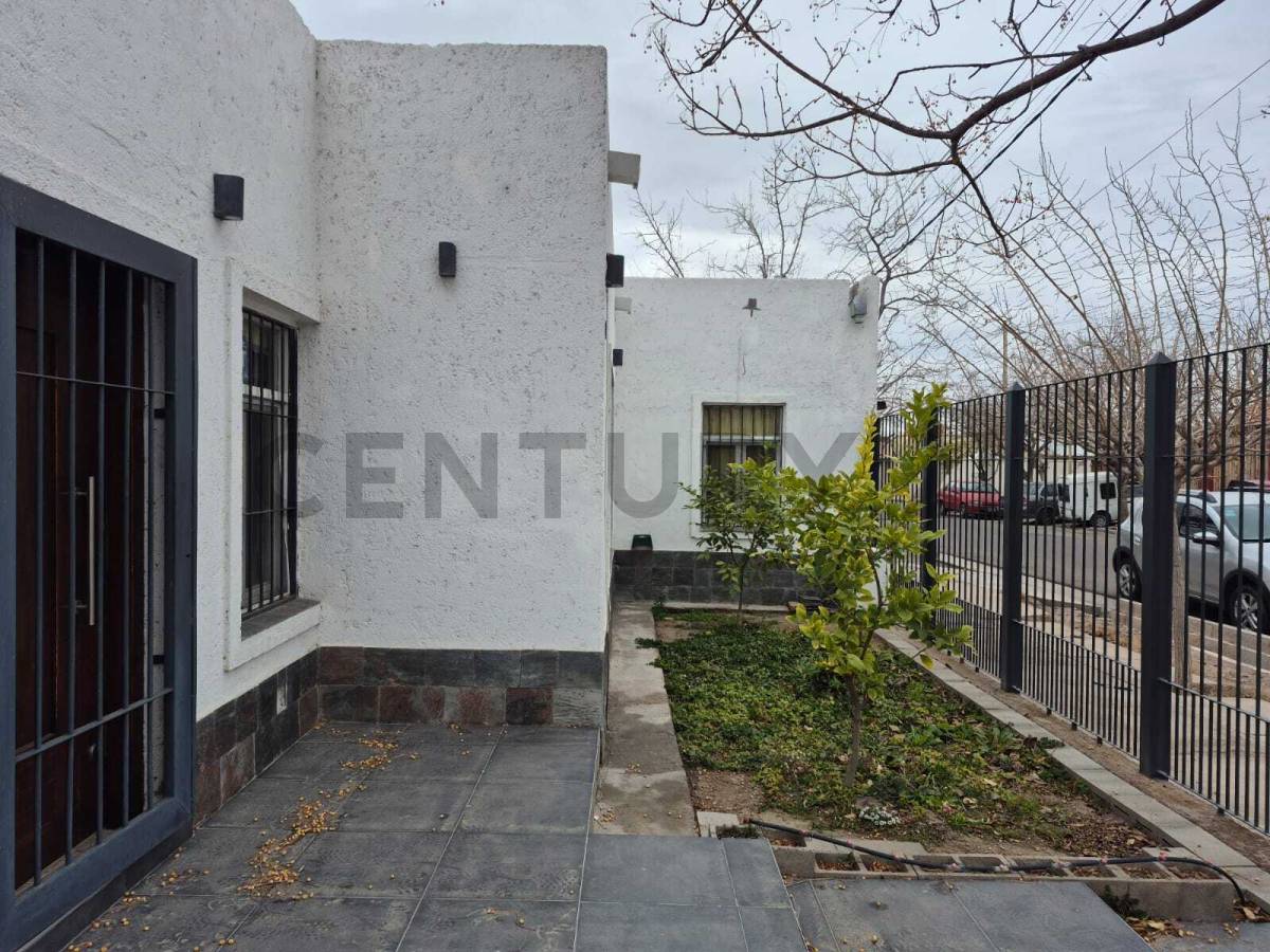 Casa en Venta en Guaymallen, Mendoza