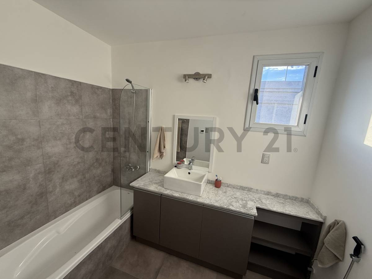 Casa en Venta en Rivadavia, San Juan