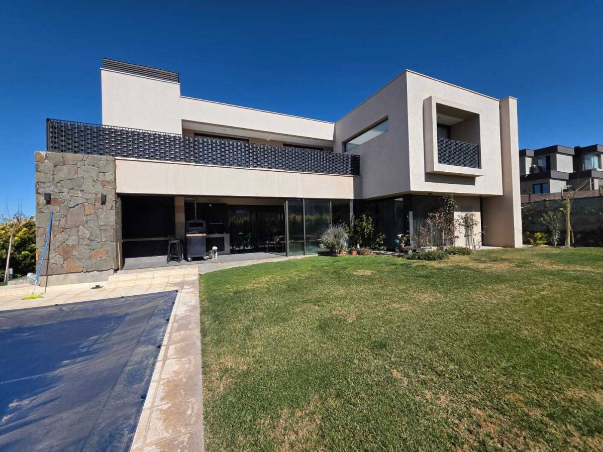 Casa en Venta en Las Heras, Mendoza