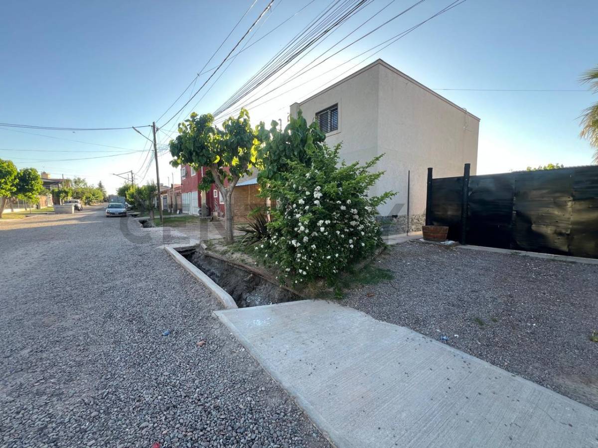 Casa en Venta en Guaymallen, Mendoza