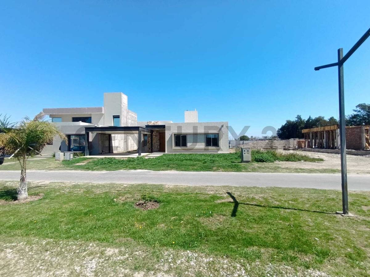 Casa en Venta en Villa Santa Lucia, San Juan
