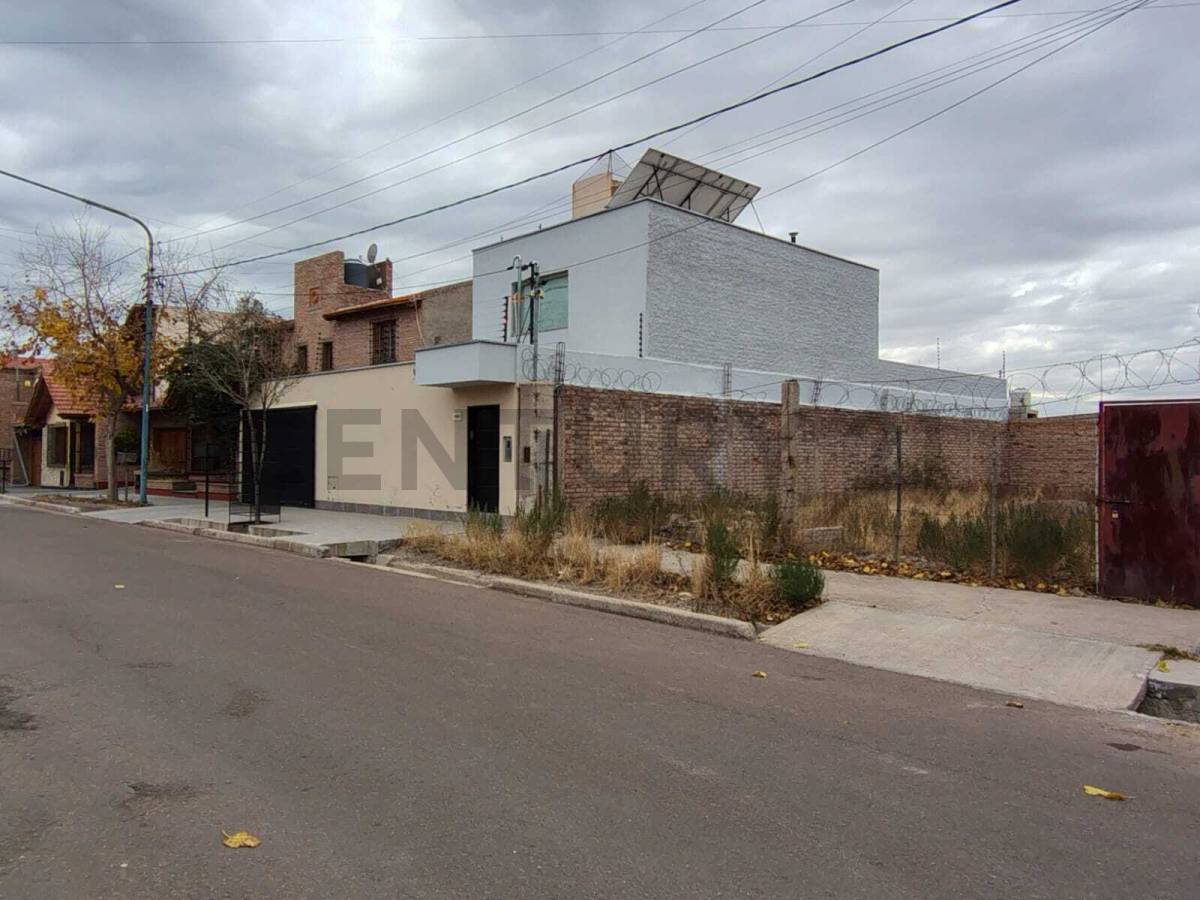 Terreno en Venta en Godoy Cruz, Mendoza