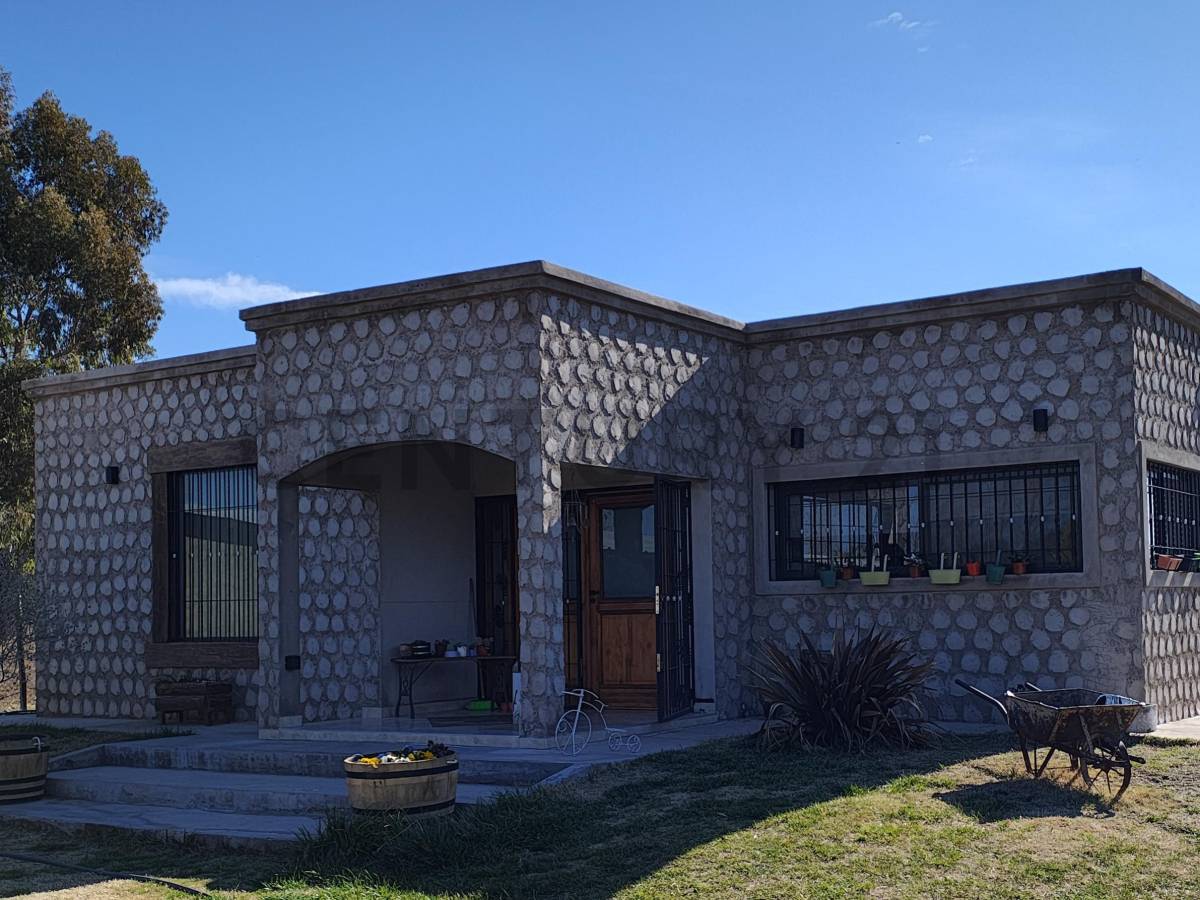 Casa en Venta en Maipu, Mendoza