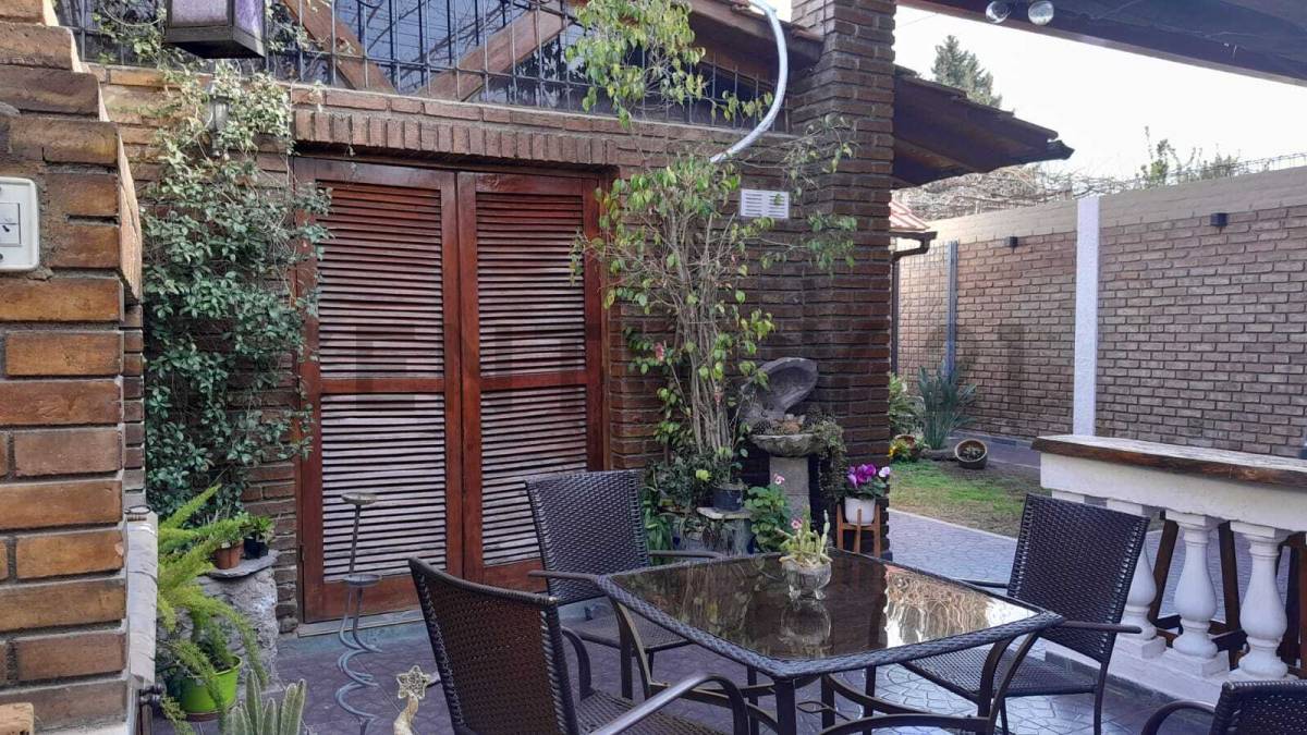 Casa en Venta en Guaymallen, Mendoza
