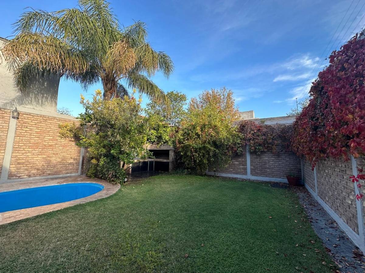 Casa en Venta en Capital, Mendoza