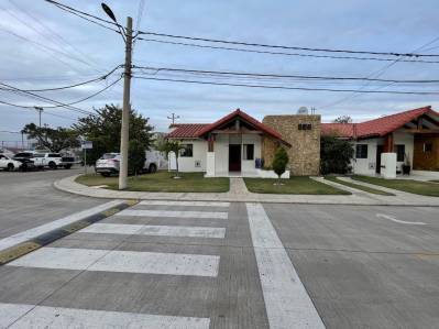 casa-en-condominio en venta