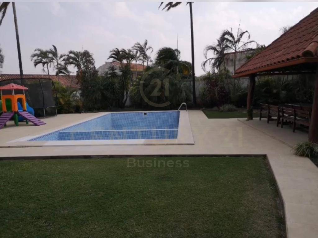 Residential For Sale, Single Family Home Av Santos dumont casi 5to