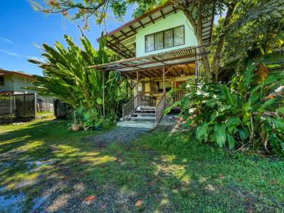 ALQUILER DE LOCAL COMERCIAL EN DOMINICAL DE 2 CASITAS, 5 CABAÑAS Y APARTAMENTO