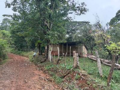 3.7 Hectare Farm in Bijagual de Turrubares with House, Permanent Water