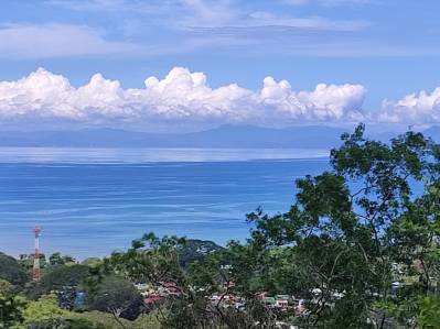 5,553 m² Lot in Costa Montaña with Ocean and Valley Views – Services Ready