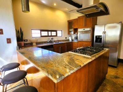House in Santa Ana, Santa Ana for Sale. ID 582898. Photo 4