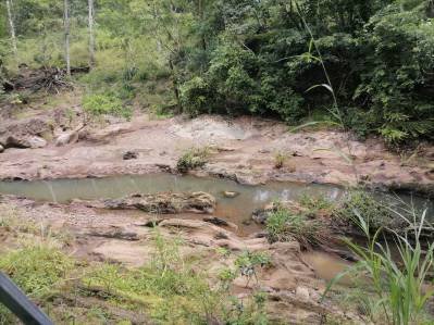 Fijo superior en Lagunillas, casa principal y 4 cabañas, con acceso al río para piscinas naturales