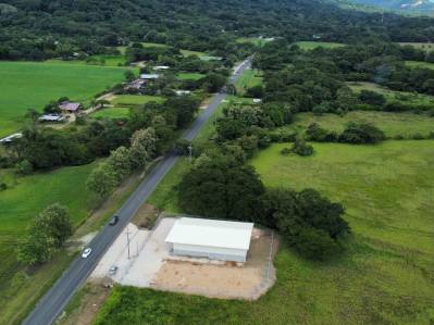 Bodega comercial nueva en alquiler frente a la Ruta Nacional #21 Nicoya