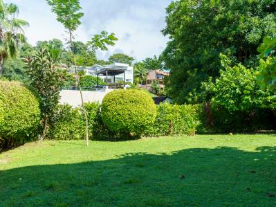 Direct Ocean View Lot — Invest in Punta Leona Paradise!