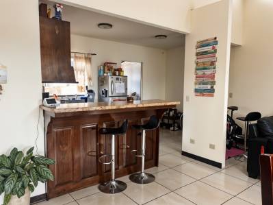 VENTA DE PROPIEDAD CON 3 APARTAMENTOS, SAN DIEGO, LA UNIÓN