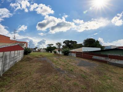 VENTA DE LOTE SOBRE CALLE PRINCIPAL – HATILLO 1, SAN JOSÉ