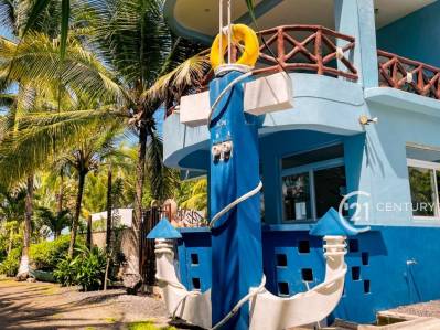 Private Poolside Retreat