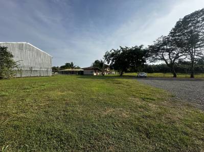 Property for Sale in Parrita: 11 Studios and Large Land with Development Potential