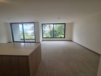 Beautiful apartment for sale in Rohrmoser, opposite Parque del Café