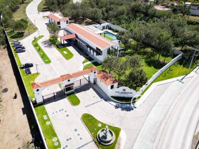 Build Your Dream Home: Building Lot in Gated Community