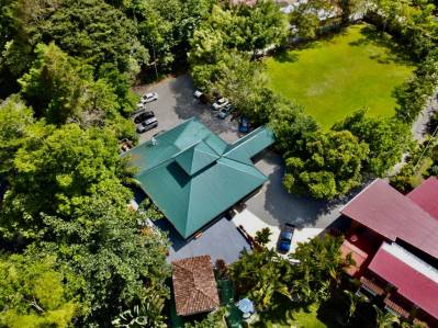 Stunning And Iconic 16-Room Hotel, Fully Remodeled W Restaurant, Pool And River,Room To Expand!!!!