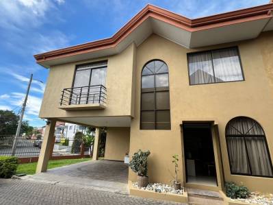 VENTA DE CASA EN CONDOMINIO, ESCAZÚ, BELLO HORIZONTE