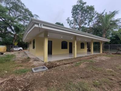 MODERNA RESIDENCIA EN NICOYA | AMPLITUD Y UBICACIÓN PRIVILEGIADA