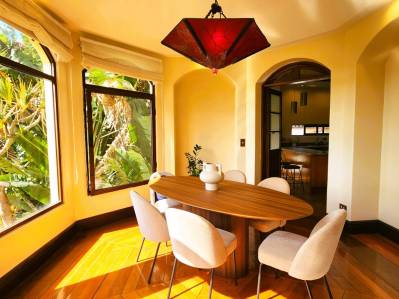 House in Santa Ana, Santa Ana for Sale. ID 582898. Photo 3