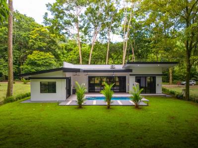 Casa Cascada Tres Ríos – Naturaleza, Comodidad y Elegancia Combinadas